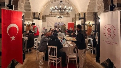 Vakıflar Genel M&uuml;d&uuml;rl&uuml;ğ&uuml; g&uuml;nde 120 bini aşkın kişiye iftar veriyor