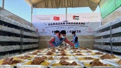 Vakıflar Genel M&uuml;d&uuml;rl&uuml;ğ&uuml; ile TDV'den Gazze'ye g&uuml;nl&uuml;k 20 bin kişilik iftar desteği
