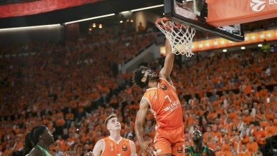 Valencia, tarihinde ilk kez Avrupa Ligi D&ouml;rtl&uuml; Finali'nde yer alacak