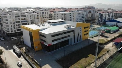 Van'daki "Sporcu Fabrikası"nda 3 yılda binlerce &ccedil;ocuk ve gen&ccedil; eğitim aldı
