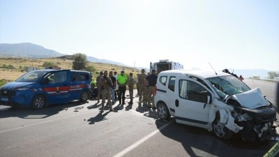Van'daki trafik kazasında Jandarma Uzman &Ccedil;avuş Karabulut şehit oldu