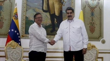 Venezuela Devlet Başkanı Maduro, Kolombiya Cumhurbaşkanı Petro ile bir araya geldi