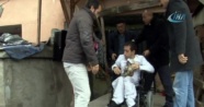 Vicdansız hırsızlar engelli gencin sandalyesini çaldı