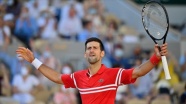 Wimbledon'da Djokovic, Rublev, Sabalenka ve Swiatek üçüncü tura çıktı