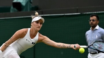 Wimbledon'da tek kadınlarda ilk finalist Vondrousova