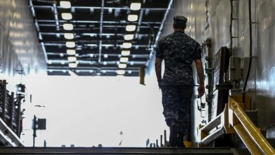 WSJ: ABD, Katar'daki askeri &uuml;ste mahsur kalan Afgan vatandaşlarına yeni konum arayışında