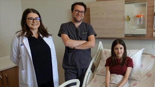 Yanık nedeniyle bacağı kesilme riski olan 15 yaşındaki voleybolcu tedaviyle sağlığına kavuştu
