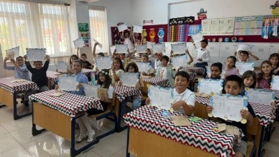 Yarın yaklaşık 18 milyon &ouml;ğrenci i&ccedil;in 'karne zili' &ccedil;alacak