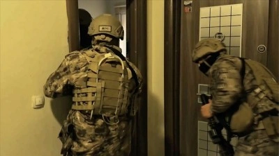Yasa dışı bahis ve nitelikli dolandırıcılığa y&ouml;nelik operasyonlarda 53 ş&uuml;pheli yakalandı