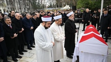 Yazar Alev Alatlı son yolculuğuna uğurlandı