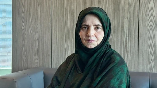 Yazar Emine Şenlikoğlu, tuzağa düşürülen gençlerin hikayesini anlattı