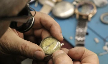 Yekpare geniş bir anın, par&ccedil;alanmaz akışında -H&uuml;seyin Burak U&ccedil;ar yazdı-