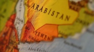 Yemen hükümeti Kızıldeniz'deki petrol tankerinden olası bir sızıntıdan Husileri sorumlu tuttu