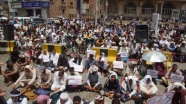 Yemen&#039;in Taiz ilinde hayat pahalılığı ve yolsuzluğa karşı protestolar devam ediyor