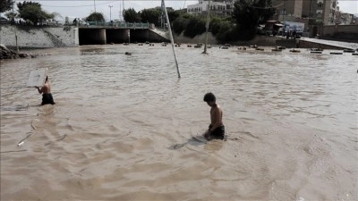 Yemen'in Taiz kentindeki sel felaketinde can kaybı 15'e y&uuml;kseldi