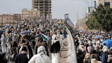 Yemen'de binlerce kişi, Gazze'ye destek için gösteri düzenledi