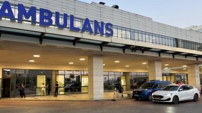 Yeni Parti Gaziantep Milletvekili Melih Meri&ccedil; bı&ccedil;aklı saldırıda yaralandı