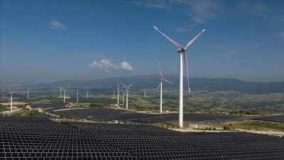 Yenilenebilir enerjide yatırım s&uuml;resinin yarıya inmesi 2035 hedeflerine giden yolu a&ccedil;ıyor