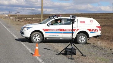 Yerli mobil hız tespit sistemi Kars'ta kullanılmaya başlandı