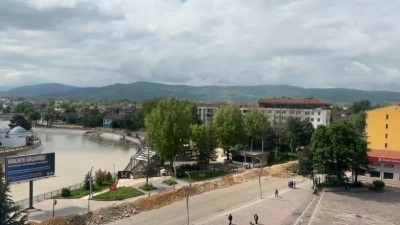 Yeşilırmak'ın taşkın riski nedeniyle Turhal il&ccedil;esinde &ouml;nlem alındı