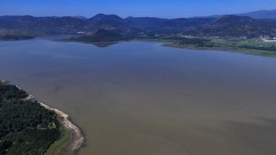 Yılbaşında y&uuml;zde 0,14 &ouml;l&ccedil;&uuml;len Tahtalı Barajı'ndaki doluluk 98 g&uuml;nde y&uuml;zde 52'ye y&uuml;kseldi
