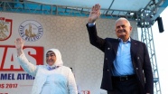 Yıldırım çiftinden Türk Kızılayına kurban bağışı