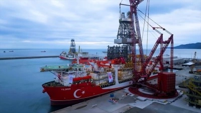 Yıldırım Derin Deniz Sondaj Gemisi, ilk g&ouml;revi i&ccedil;in Filyos'tan ayrıldı