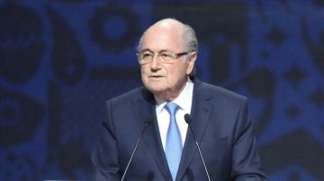 Yolsuzlukla suçlanan Blatter ve Platini yargılandıkları mahkemede suçsuz bulundu