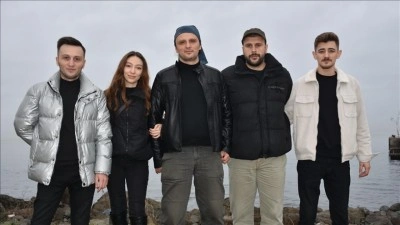 Y&ouml;netmenlik hayalini esnaf arkadaşlarıyla dizi &ccedil;ekerek ger&ccedil;ekleştirdi