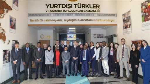 YTB Başkanı Turus T&uuml;rk&ccedil;enin barış ve hakkı savunan bir dil olduğunu s&ouml;yledi