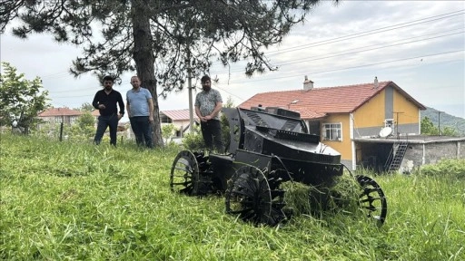 Yüksek makine mühendisi, çiftçiler için uzaktan kumandalı tırpan makinesi geliştirdi
