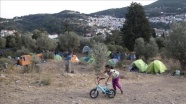 Yunanistan adalardaki 6 bin mülteciyi ana karaya taşıyacak