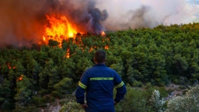 Yunanistan'da 3 b&ouml;lgede orman yangını &ccedil;ıktı