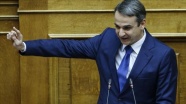 Yunanistan'da hükümet güven oyu aldı