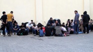 Yunanistan'da sığınmacıların dramı bitmiyor