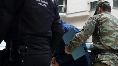 Yunanistan'da T&uuml;rk diplomat &Ccedil;etin G&ouml;rg&uuml; cinayetinin azmettiricisi yeniden hapsedildi