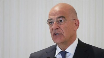 Yunanistan Savunma Bakanı Dendias: (Türkiye'ye) Zeytin dalı uzatmaya devam ediyoruz