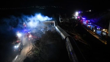 Yunanistan'da tren kazasında 29 kişi öldü