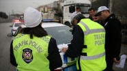 Yurt genelindeki yük taşıyan araç denetimlerinde 9 bin 977 kural ihlaline cezai işlem uygulandı