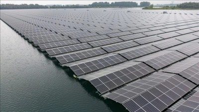 Y&uuml;zer g&uuml;neş enerji santralleri doğal yaşama &ccedil;atı oluyor