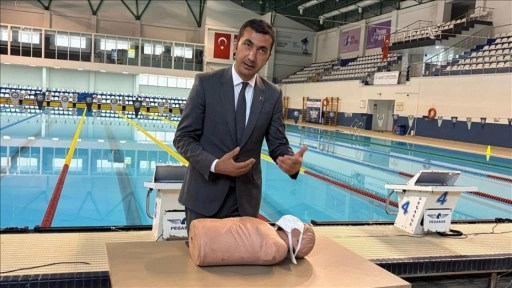"Yüzmeyi iyi biliyorum" diyenler denizde daha çok boğuluyor