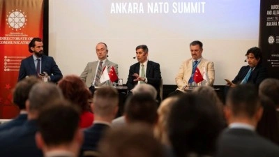 Zagreb'de "Y&uuml;k Paylaşımı ve İttifak B&uuml;t&uuml;nl&uuml;ğ&uuml;: Ankara NATO Zirvesinden Neler Beklenmeli?" paneli