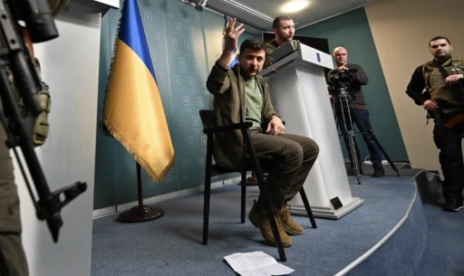 Zelenskiy şimdi de silah tüccarı olmaya karar verdi! -Erhan Kuadzba, Moskova'dan yazdı-