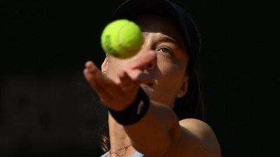 Zeynep S&ouml;nmez, Wimbledon Tenis Turnuvası'nda Ann Li ile eşleşti