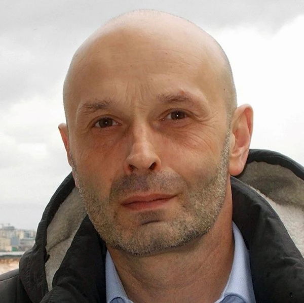 Dr. Sergey Galani