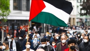 Berlin’de İsrail’in Mescidi Aksa’ya ve Gazze’ye saldırıları protesto edildi