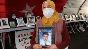 Diyarbakır anneleri eylemlerini kararlıkla sürdürüyor