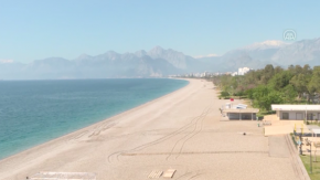 Sokağa &ccedil;ıkma kısıtlaması ikinci g&uuml;n&uuml;nde