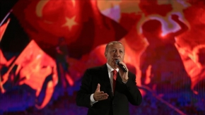 Cumhurbaşkanı Erdoğan, 15 Temmuz kahramanlarını videolu paylaşımla andı