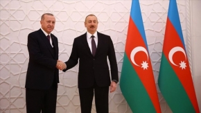 Cumhurbaşkanı Erdoğan Azerbaycan Cumhurbaşkanı Aliyev tarafından resmi törenle karşılandı